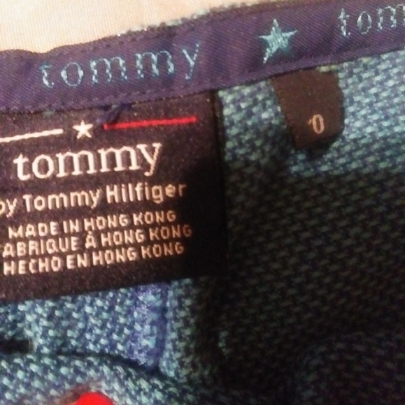 Tommy Hilfiger shorts - Picture 2 of 4